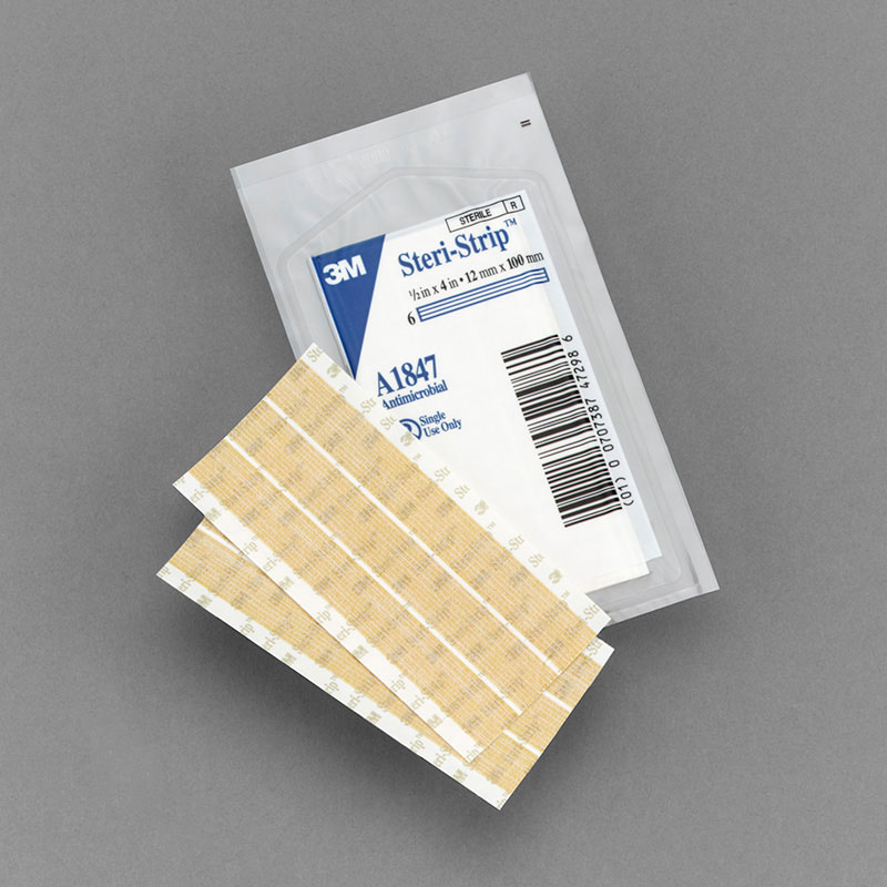 3M Steri-Strip Antimicrobial Skin Closure 0.5in x 4in - Sold By Box 50