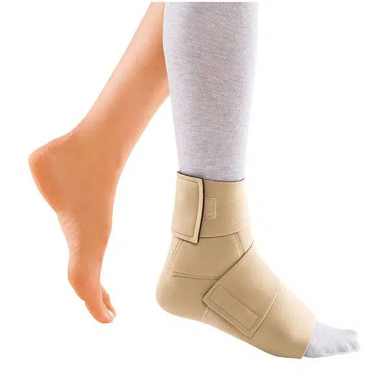 Medi USA Circaid Juxta-Fit Premium Ankle Foot Wrap Closed Heel Small